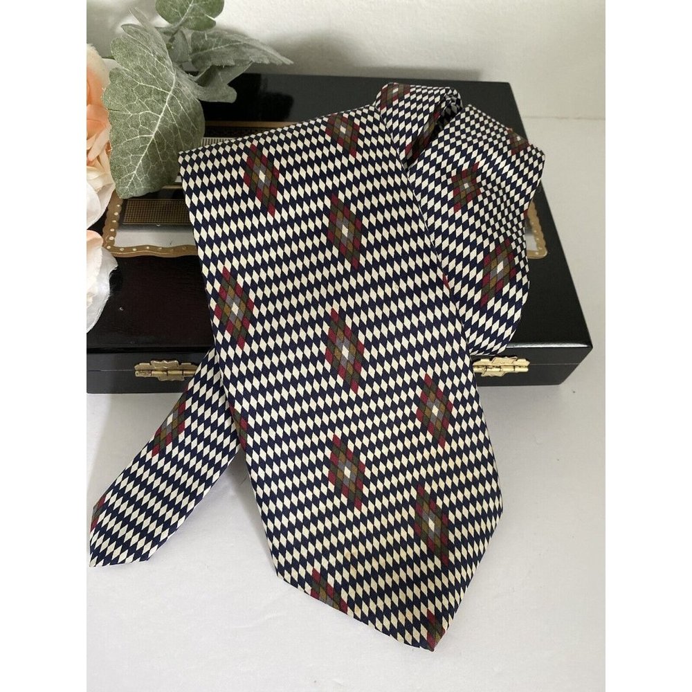 Structure Men's Tie Necktie Italian 100% Silk‎ Fabric Navajo Aztec Pattern USA